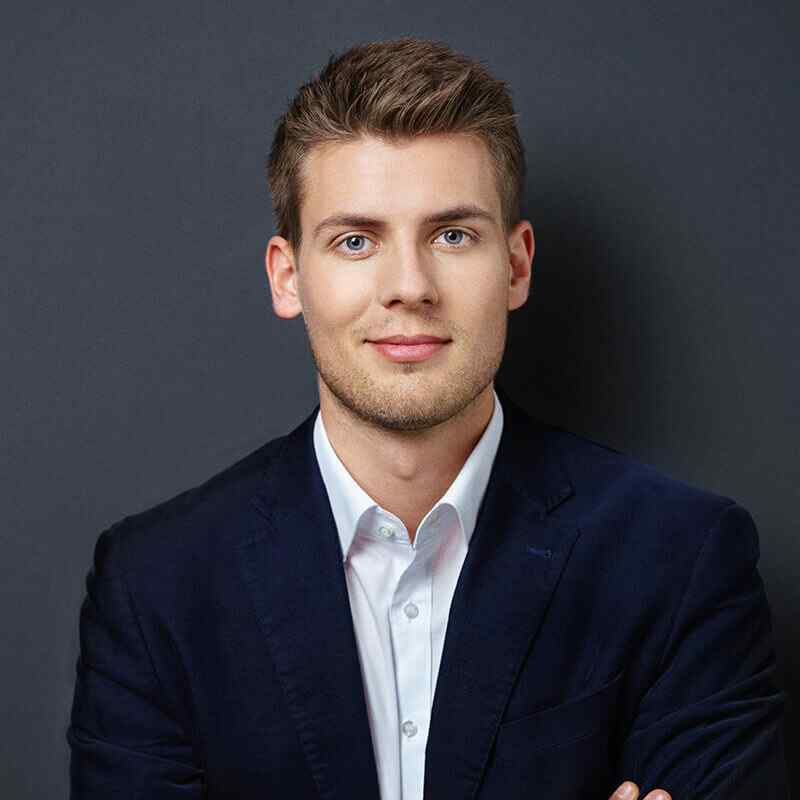https://ristitsch.ch/wp-content/uploads/2019/10/image_team_04.jpg